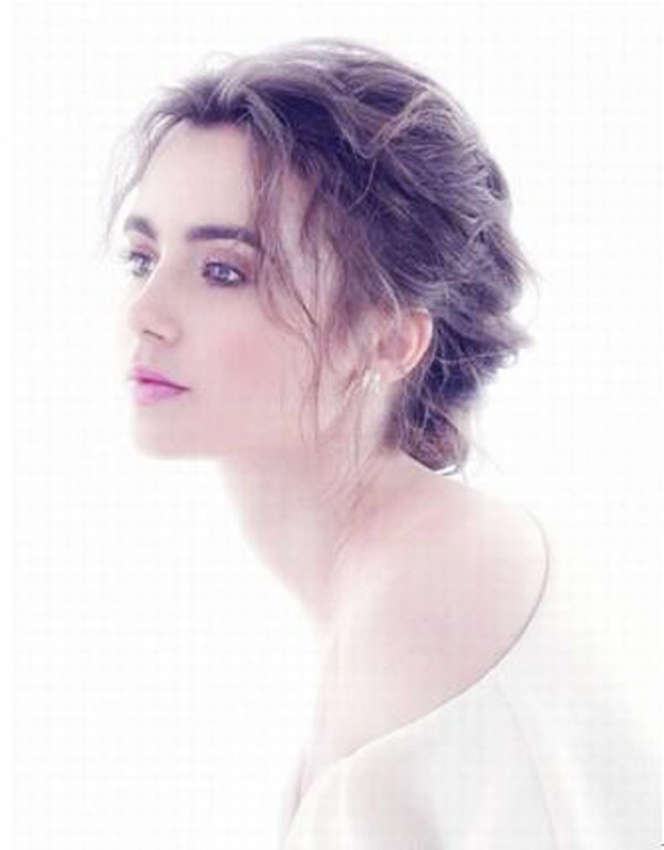 Lily Collins