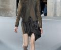 Rick Owens 2016春夏系列“人体背包”