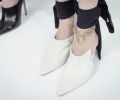 Dior 高级定制鞋履及配饰：细节展示