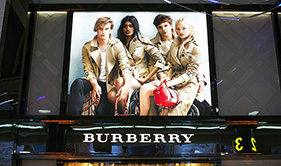 J.C. Penney彭尼百货报复Burberry？